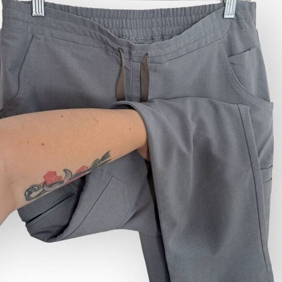 Figs Women's Yola Skinny Scrub Pants Space Grey Size Small - Picture 3 of 7